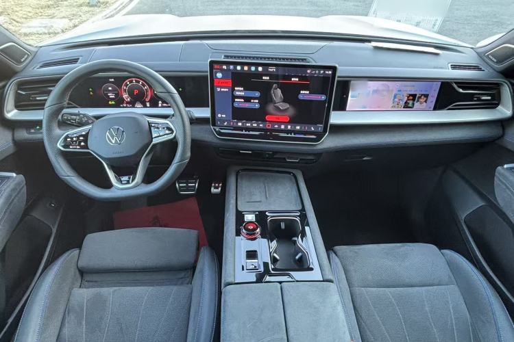 Used Volkswagen Teramont 2025 Tiguan Pro 450TSI Four-Wheel Drive Summit Edition
