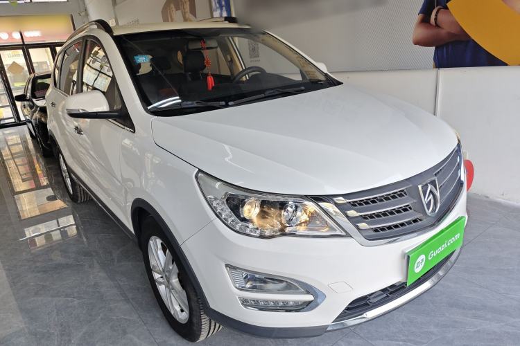 Used Baojun 560 2016 1.8L iAMT Elite Edition
