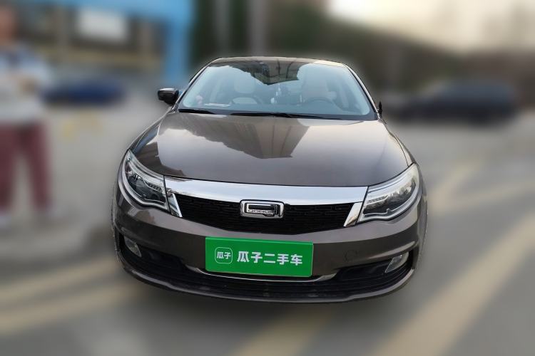 Used Qoros 3 2016 Sedan 1.6L Automatic Zhiyue Model