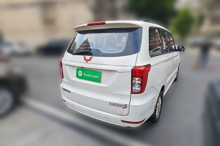 Used Wuling Hongguang 2018 1.5L S Comfort Model L2B
