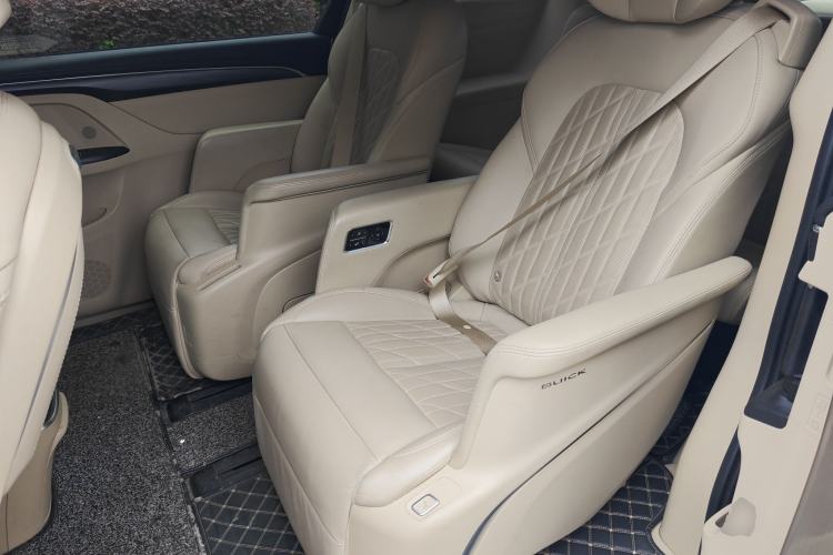 Used Buick GL8 2022 ES Landtrek 653T Smart Flagship Model