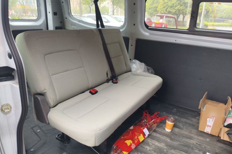 Used Farizon Xingxiang V 2025 Star Enjoy V7E Smart Edition Xuanwu 51.4 kWh Left Rear Seat