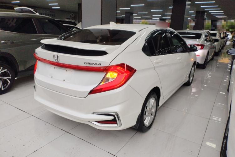 Used Honda Gienia 2017 1.5L CVT Classic Edition
