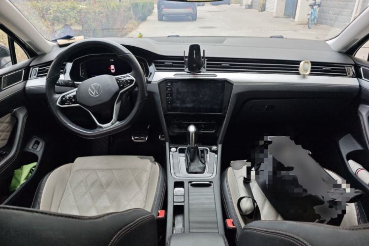 Used Volkswagen Magotan 2023 2 Million Units Commemorative Edition 330TSI DSG Luxury Version