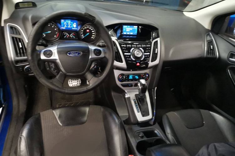 Used Ford Focus 2012 Hatchback 2.0L Automatic Luxury Sport Model