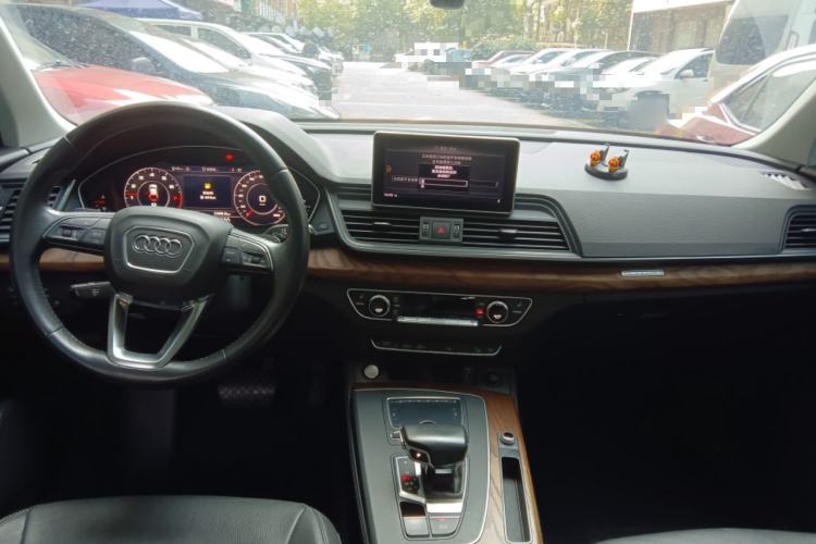 Used Audi Q5L 2020 Updated 40 TFSI Prestige Fashion Edition
