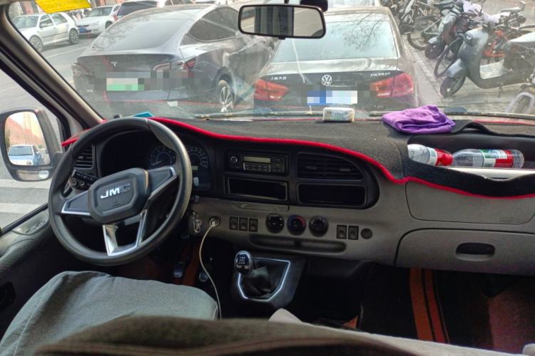 Used JMC Transit 2017 2.8T Commercial Version Short Wheelbase Mid-Roof 6/7/8-Seater JX493