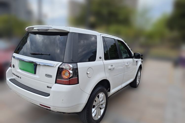 Used Land Rover Freelander 2 2013 2.0T Si4 SE Gasoline Edition Rear Right 45 Deg