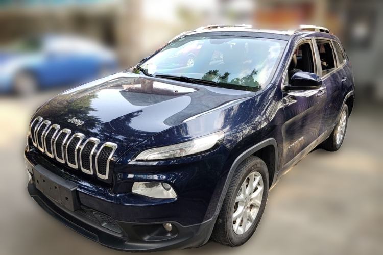 Used Jeep Cherokee 2016 2.0L Superior Edition