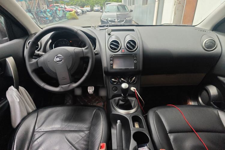 Used Nissan Qashqai 2011 2.0 XL Fire 6MT 2WD
