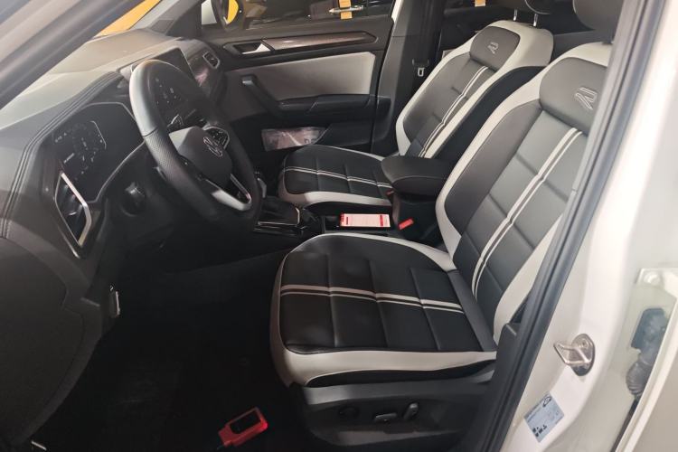 Used Volkswagen T-ROC 2023 300TSI DSG Two-Wheel-Drive Chen Guang Edition