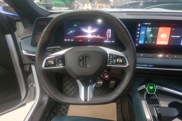 Used MG 7 2023 1.5T DCT Luxurious Supreme Edition