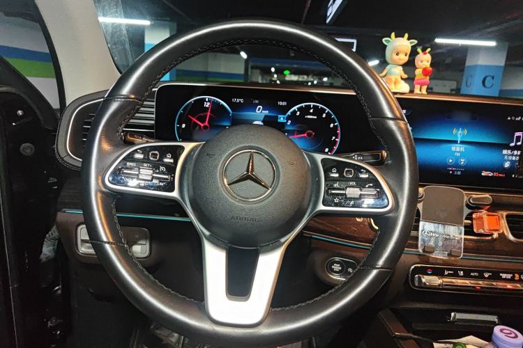 Used Mercedes-Benz GLE 2021 GLE 350 4MATIC Dynamic Edition Steering Wheel