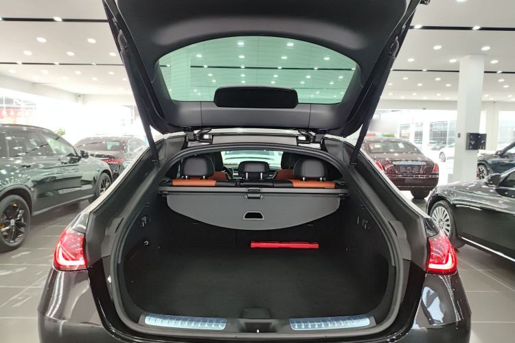 Used Mercedes-Benz GLC Coupe 2025 GLC 260 4MATIC Coupe SUV