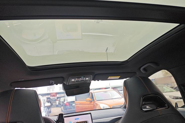 Used BYD Song PLUS New Energy 2024 HONOR Edition DM-i 110km Flagship PLUS
