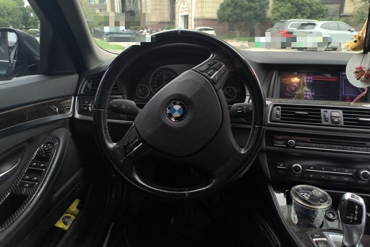 Used BMW 5 Series 2014 525Li Leading Model