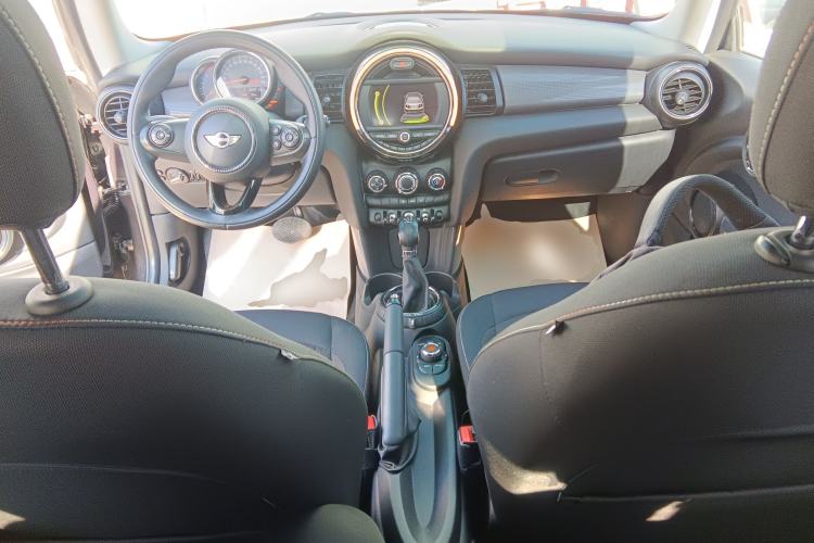 Used MINI MINI 2014 1.5T COOPER Fun
