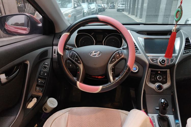 Used Hyundai Elantra (5th Generation / Langdong) 2016 1.6L Automatic Prestige Model
