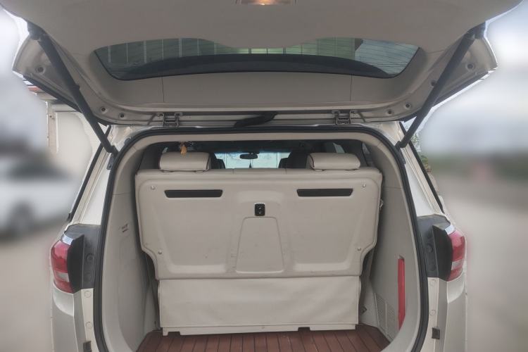 Used Buick GL8 2018 ES 28T Comfort Model China VI Standard Trunk