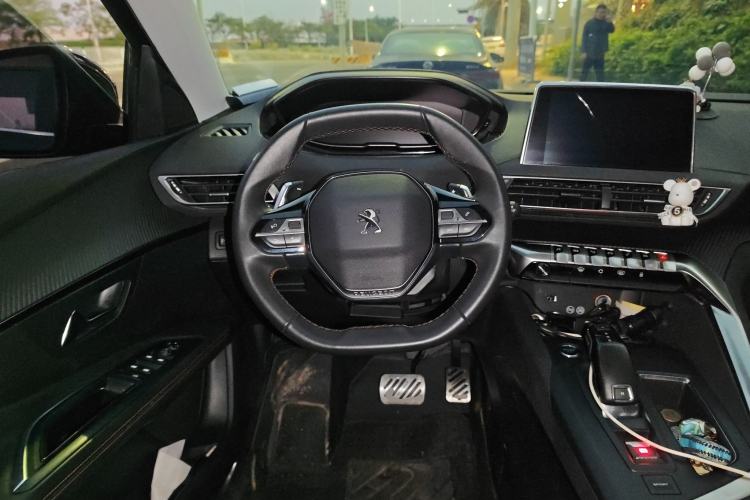 Used Peugeot 5008 2017 350THP 7-Seater Elite Edition
