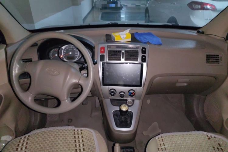 Used Hyundai Tucson 2013 2.0L Manual Two-Wheel Drive Fashion Edition