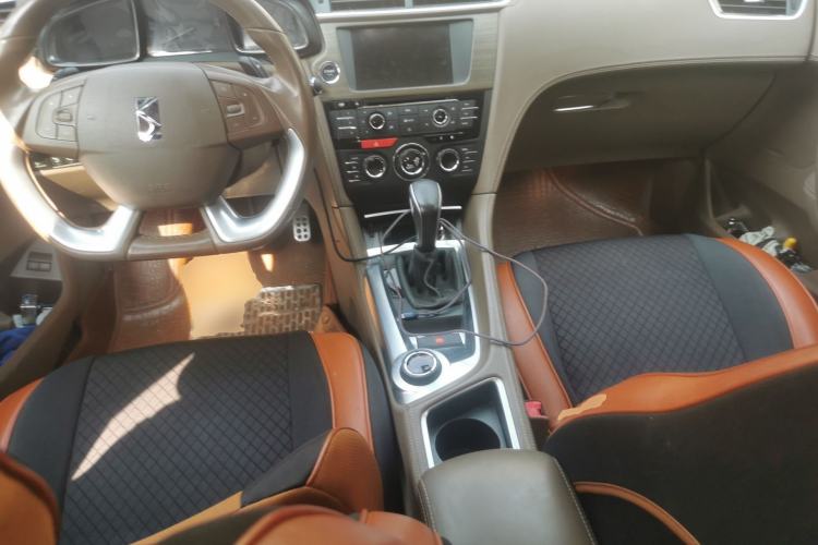 Used DS 6 2014 1.6T Prestige Edition THP200
