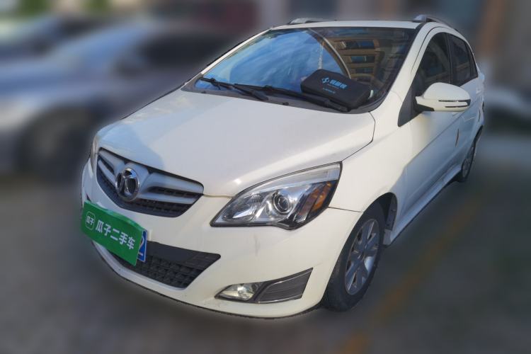 Used BAIC E Series 2012 Hatchback 1.5L Automatic Leshang Version Guazi used car, China used car export, Used car for sale, Used  cars, Cheapest cars for sale