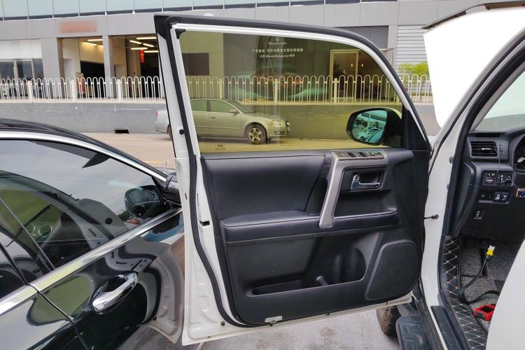 Used Toyota 4Runner 2018 4.0L Parallel Import