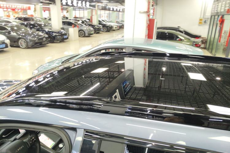 Used AION i60 2026 Model 210 Standard Edition Roof