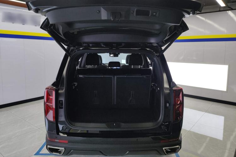 Used GAC Trumpchi GS8 2022 Linghang Series 2.0 TGDI Two-Wheel-Drive Luxury Smart Connectivity Version (7 Seats)