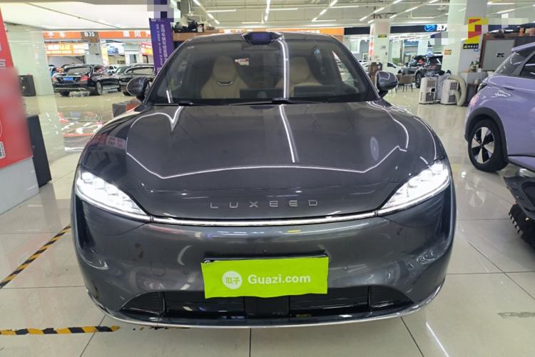 Used Hima Luxeed R7 2024 All-Electric 667 km Max