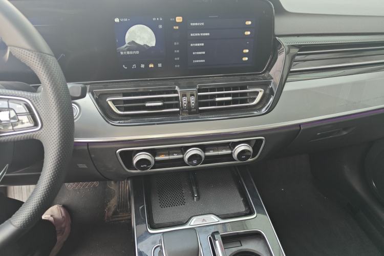 Used Hongqi HS5 2023 2.0T Qixiang Pro Edition
