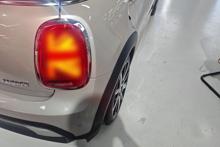 Used MINI 2023 Updated 1.5T COOPER Artist
