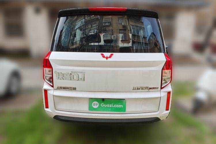 Used Wuling Hongguang PLUS 2019 1.5T Manual Standard Edition 5 Seats
