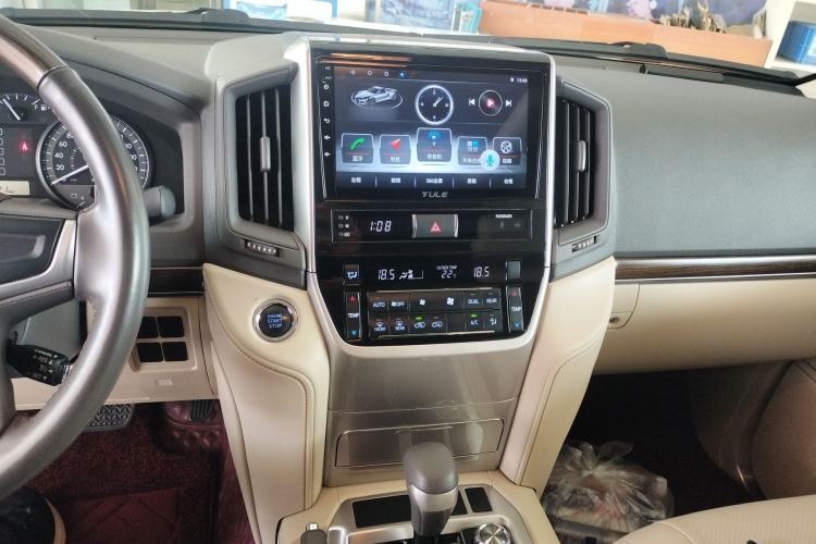 Used Toyota Land Cruiser  Audio And AC Panel
