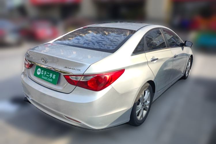 Used Hyundai Sonata 2011 2.0L Automatic Luxury Edition

