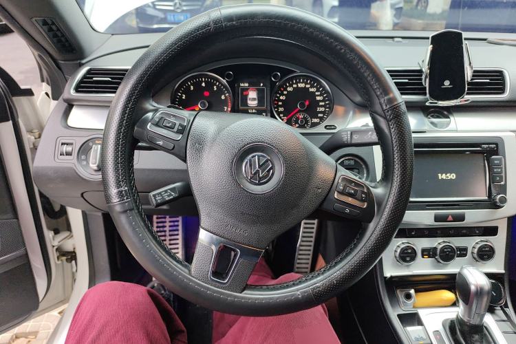Used Volkswagen FAW-Volkswagen CC 2015 2.0 TSI Luxury Model Steering Wheel