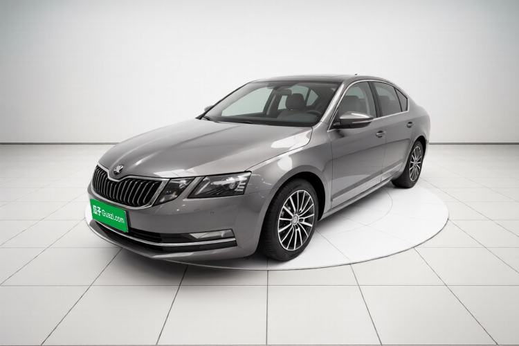 Used Skoda Octavia 2018 TSI230 DSG Luxury Edition