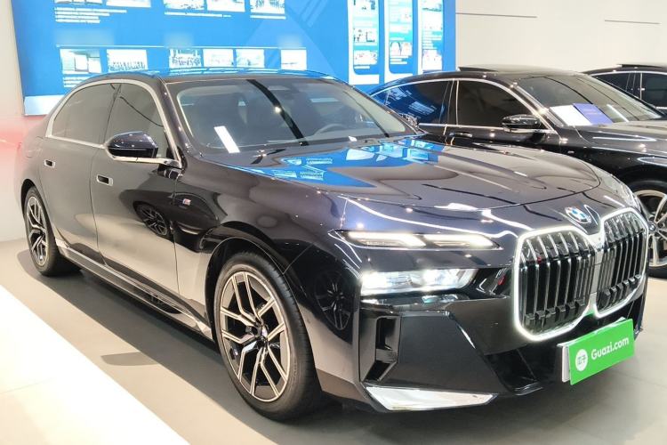 Used BMW 7 Series 2023 735Li M Sport Package