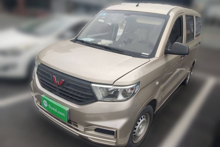 Used Wuling Hongguang V 2019 1.5L Jingqu Version China VI LAR