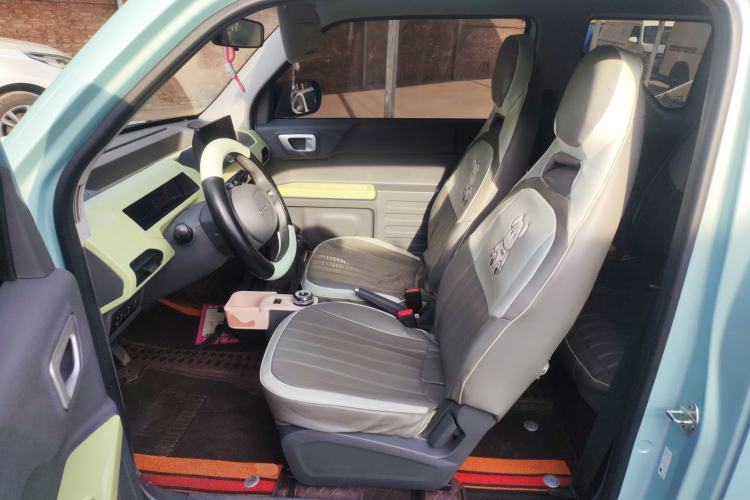 Used Geely Galaxy Panda 2024 Panda Mini 200km Endurance Bear Left Front Seat