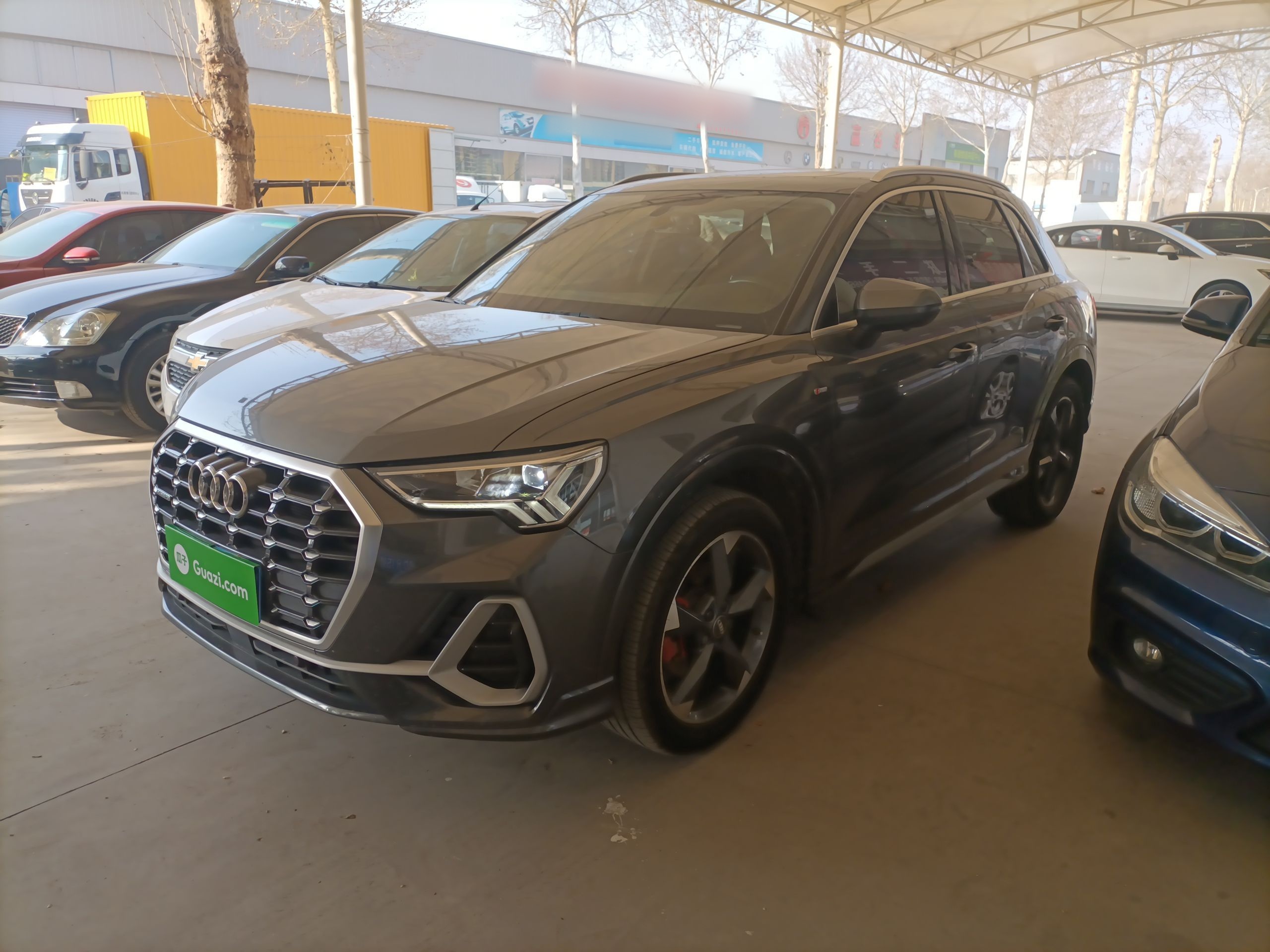 Parte inferior delantera