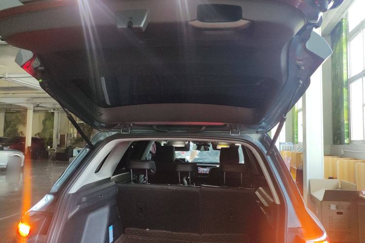 Used Wuling Xingyun 2023 2.0L DHT Flagship Edition