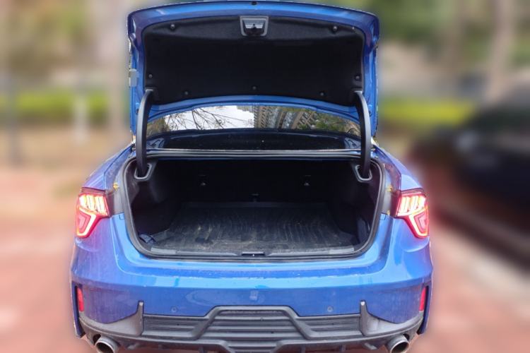 Used Lynk & Co 03 2020 1.5TD DCT JingPro Edition