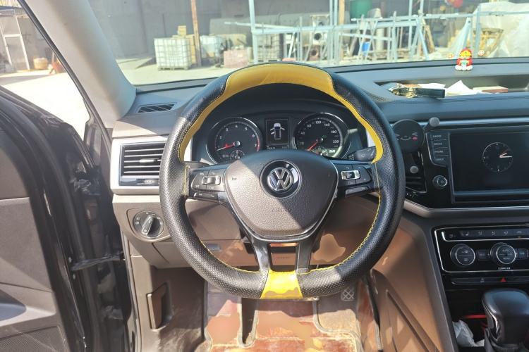 Used Volkswagen Teramont 2017 330TSI Two-Wheel-Drive Luxury Edition