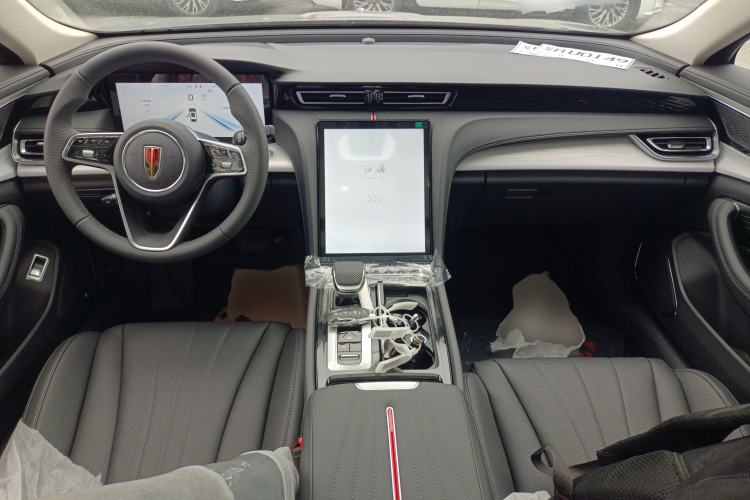 Used Hongqi H5 2025 2.0T Automatic Flag Edition – 500 000 Units Commemorative Version
