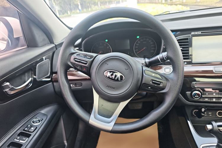 Used Kia K4 2014 1.8L Automatic GLS