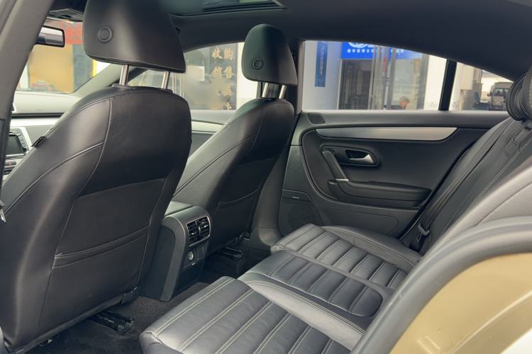 Used Volkswagen FAW-Volkswagen CC 2016 1.8TSI Prestige Model