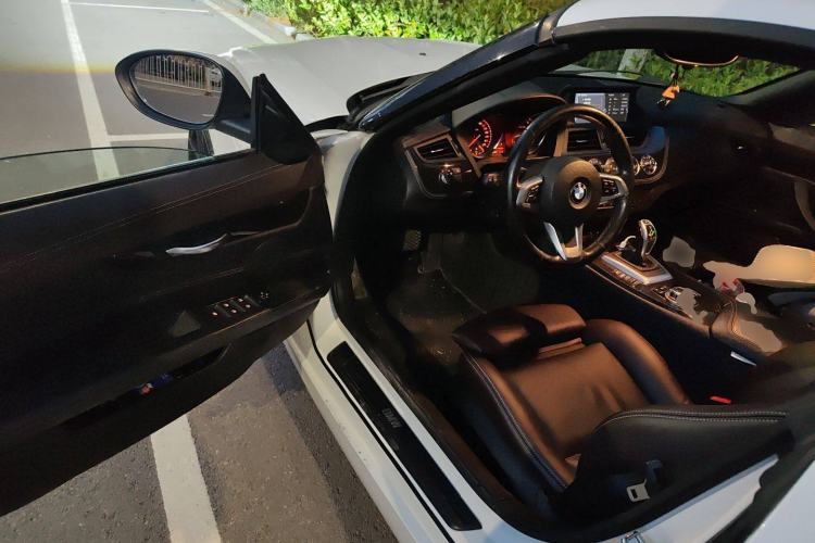 Used BMW Z4 2012 sDrive20i 10th Anniversary Edition
