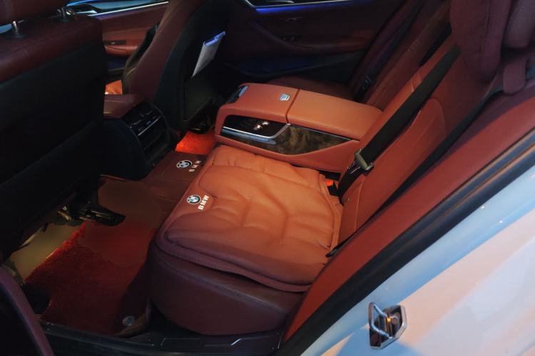 Used BMW 5 Series 2018 Facelifted 530Li xDrive M Sport Package